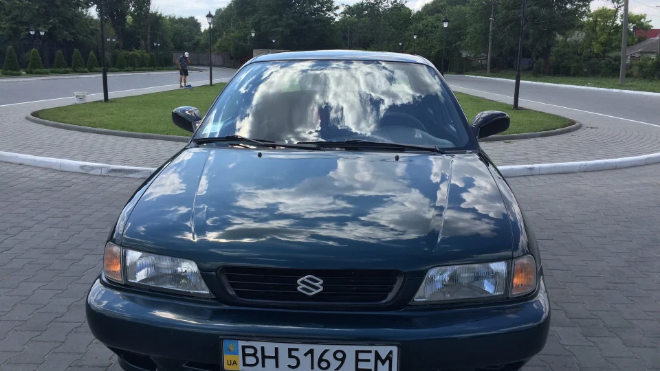 Suzuki Baleno 5