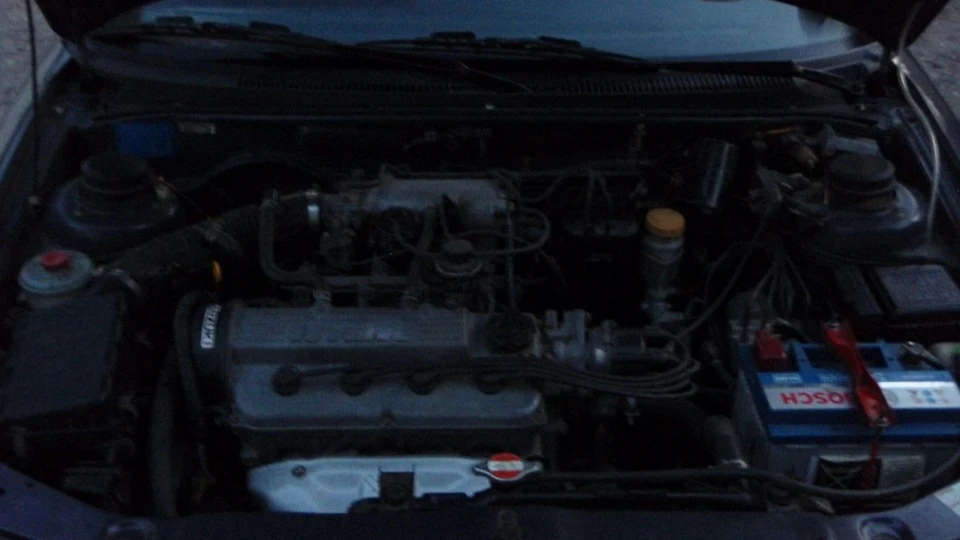 Suzuki Baleno Мокрий асфальт