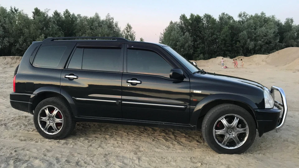 Suzuki Grand Vitara XL7