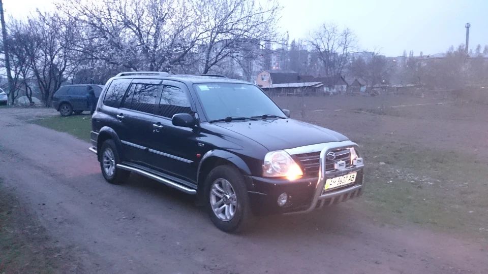 Suzuki Grand Vitara XL7