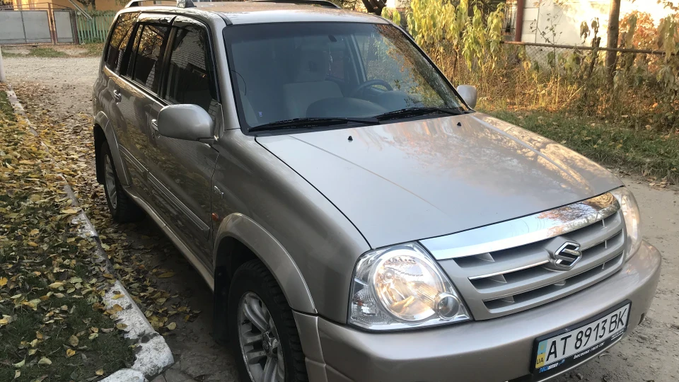 Suzuki Grand Vitara XL7 Gold 4