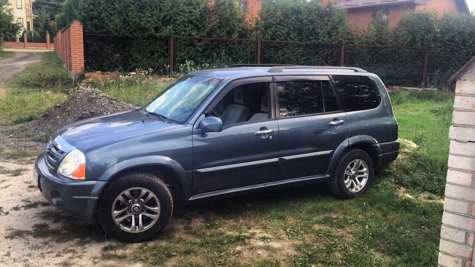 Suzuki Grand Vitara XL7 Suzuki 2.7 Banditka 3