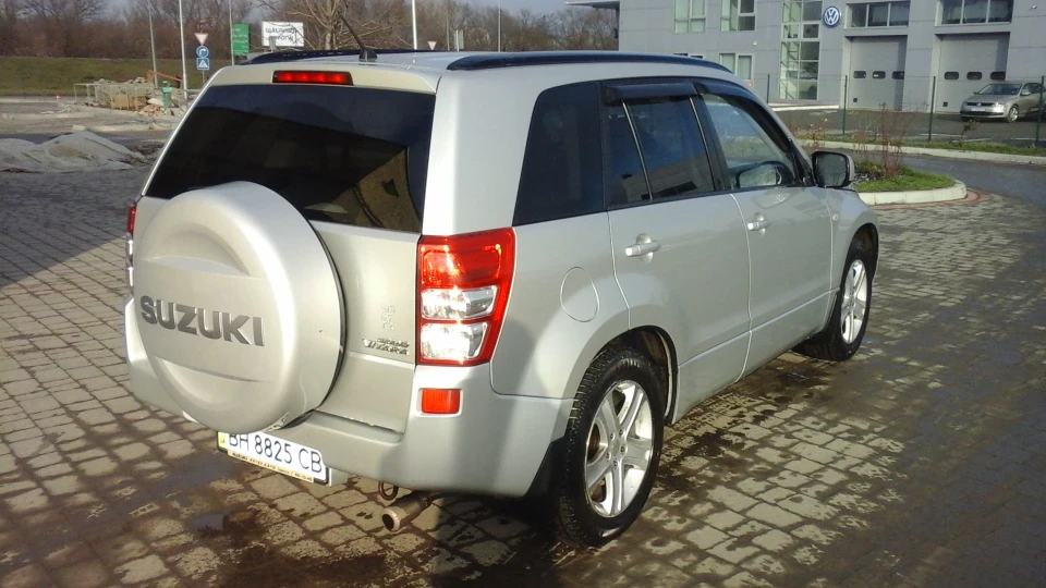Suzuki Grand Vitara 2