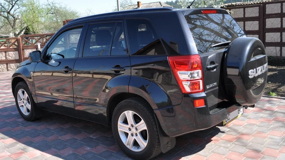 Suzuki Grand Vitara 2