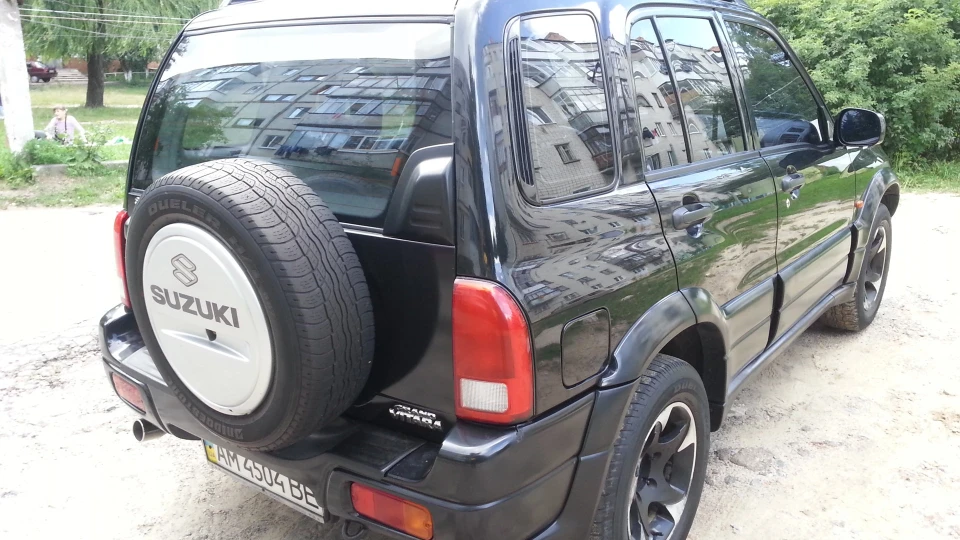 Suzuki Grand Vitara 2
