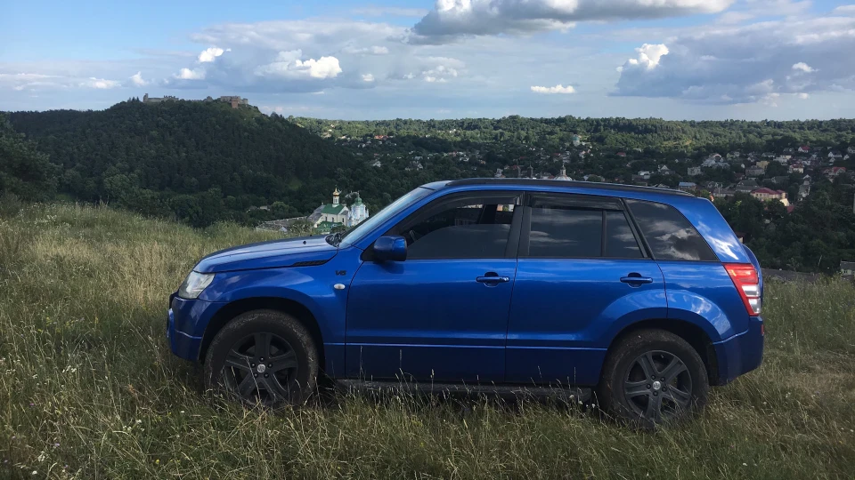Suzuki Grand Vitara 5