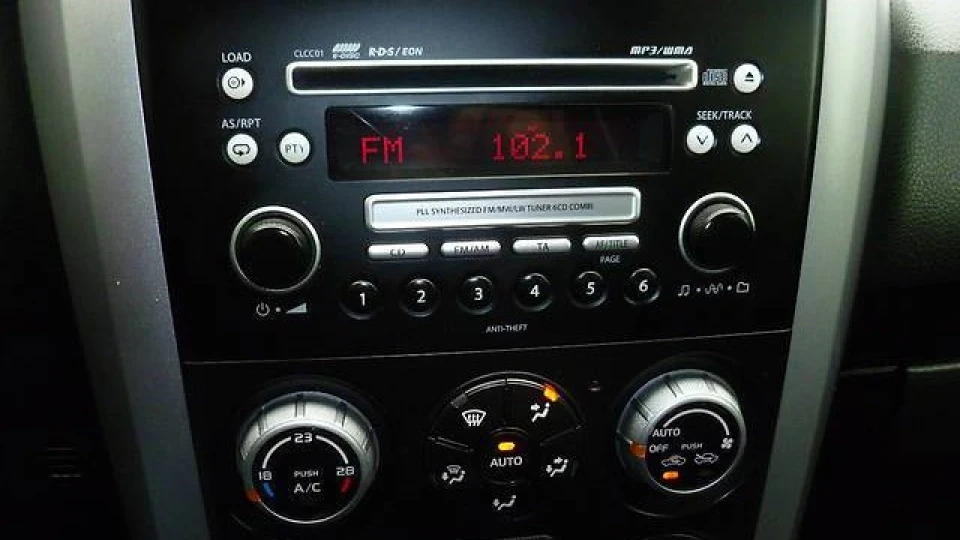 Suzuki Grand Vitara 140 атмосферних коней 2
