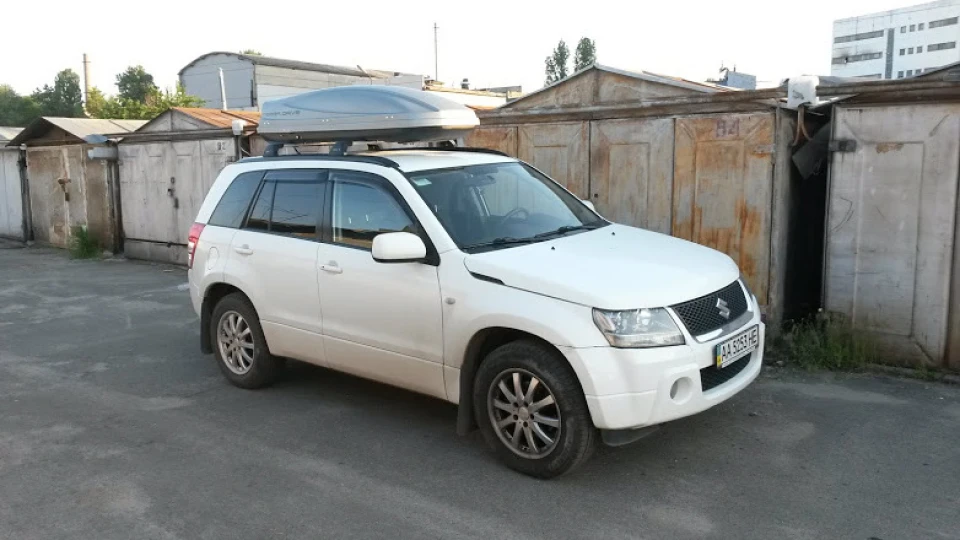 Suzuki Grand Vitara 2.0 АТ, Білий 3