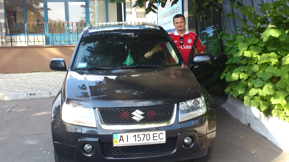 Suzuki Grand Vitara 2.0 АТ Сюзі 2