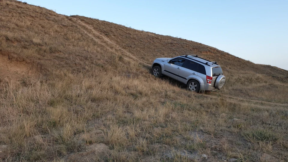 Suzuki Grand Vitara 2.0 АТ