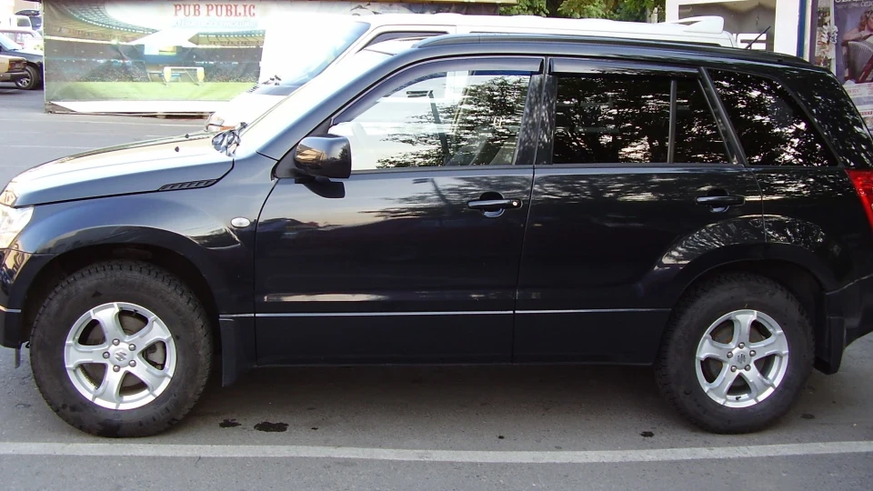 Suzuki Grand Vitara 2.0 бензин, механіка 2