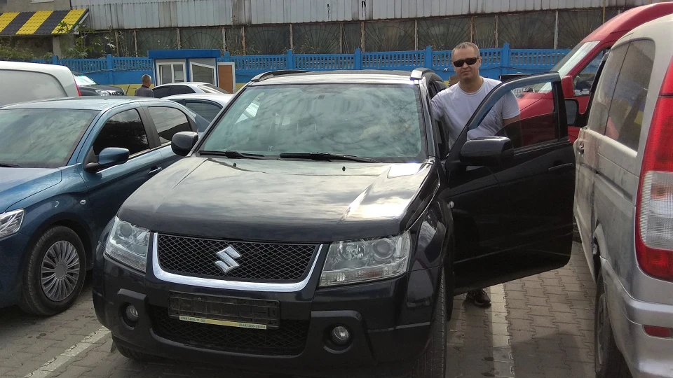 Suzuki Grand Vitara 2.0 бензин, механіка 3