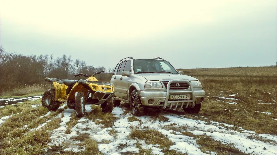 Suzuki Grand Vitara 2.0 МТ