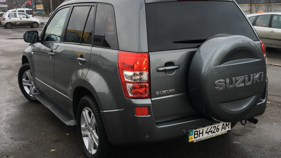 Suzuki Grand Vitara 2.0 2