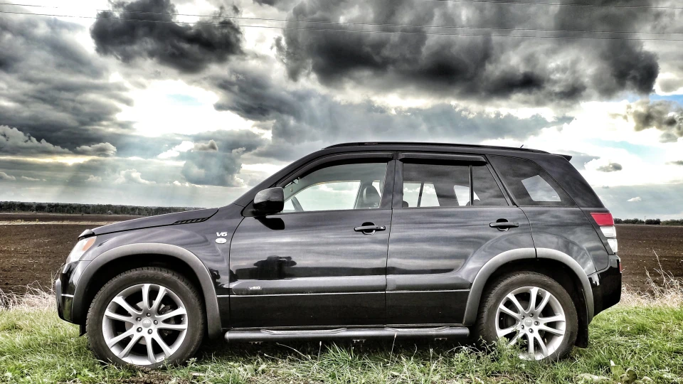 Suzuki Grand Vitara 2.7V6