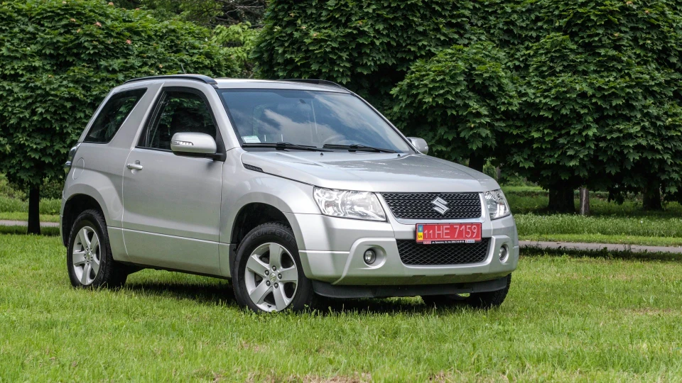 Suzuki Grand Vitara 3D 4
