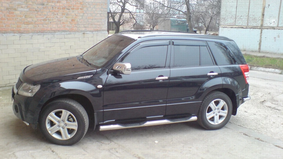 Suzuki Grand Vitara Чорне звірятко)) 2