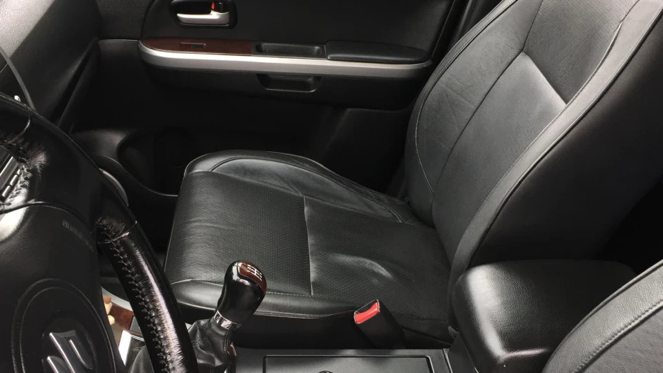 Suzuki Grand Vitara Full 2