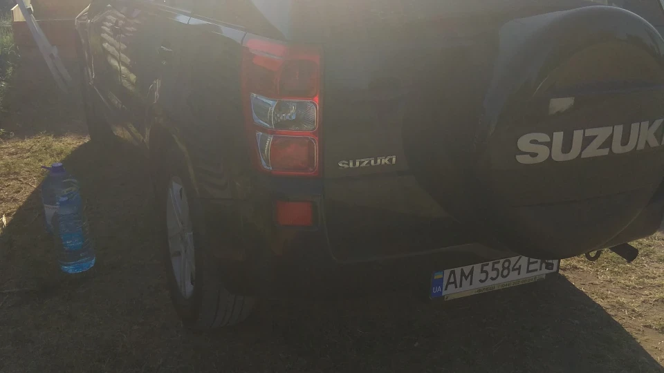 Suzuki Grand Vitara FURY 3