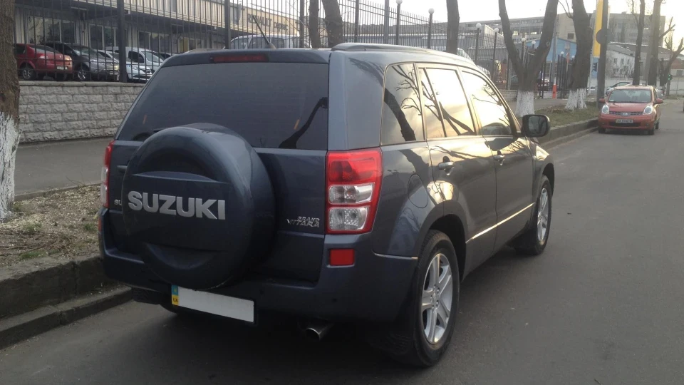Suzuki Grand Vitara GrаFFіт на Айроні 5