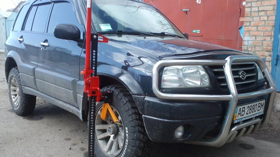 Suzuki Grand Vitara маленький пройдисвіт 5