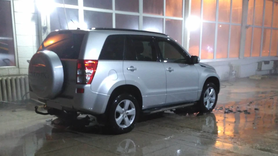 Suzuki Grand Vitara міні-бегемотик 2