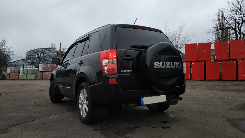 Suzuki Grand Vitara Modest Samurai 2