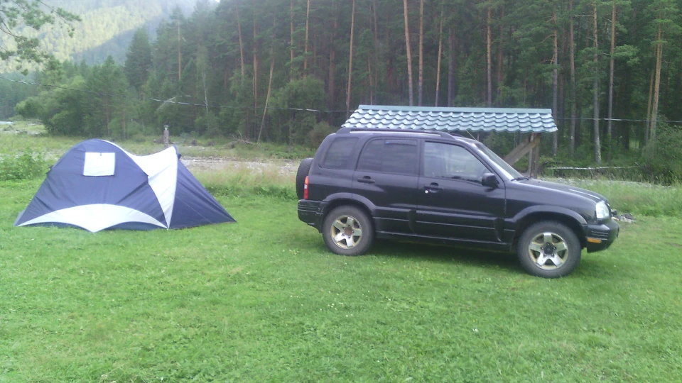 Suzuki Grand Vitara Night Fury 4