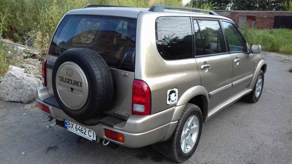 Suzuki Grand Vitara Ninja 2