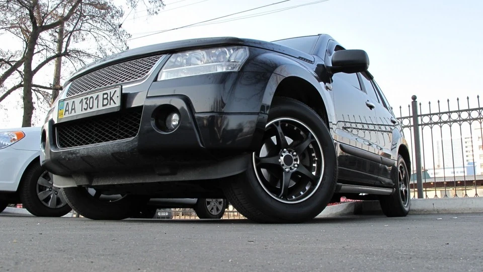 Suzuki Grand Vitara Pozzi 2
