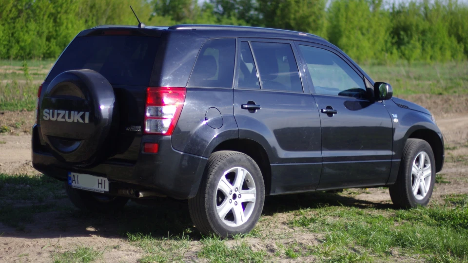 Suzuki Grand Vitara танк на 2.7 5