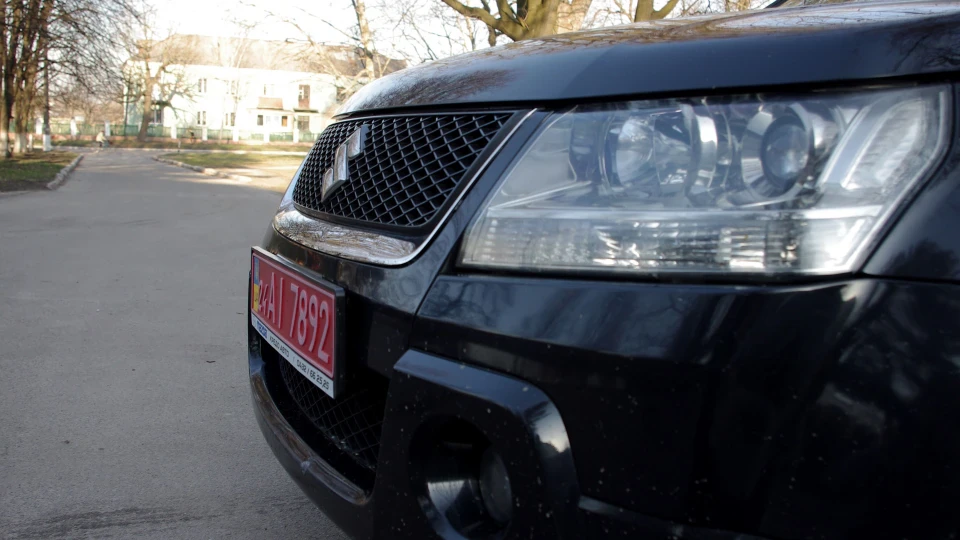 Suzuki Grand Vitara -Темна Сьюзі - 5