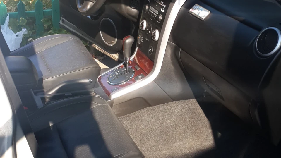 Suzuki Grand Vitara Тюлень 5