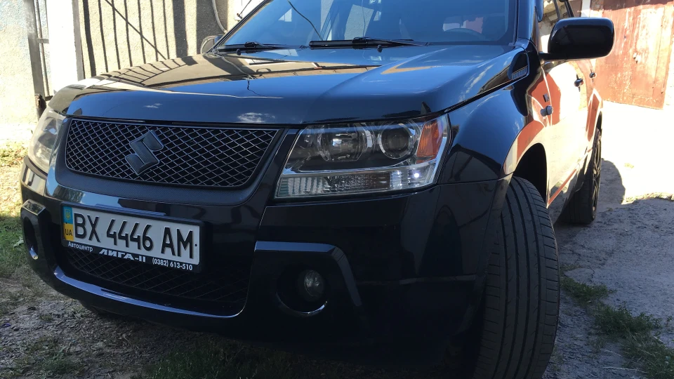 Suzuki Grand Vitara V6 2.7 Чорний привид 2