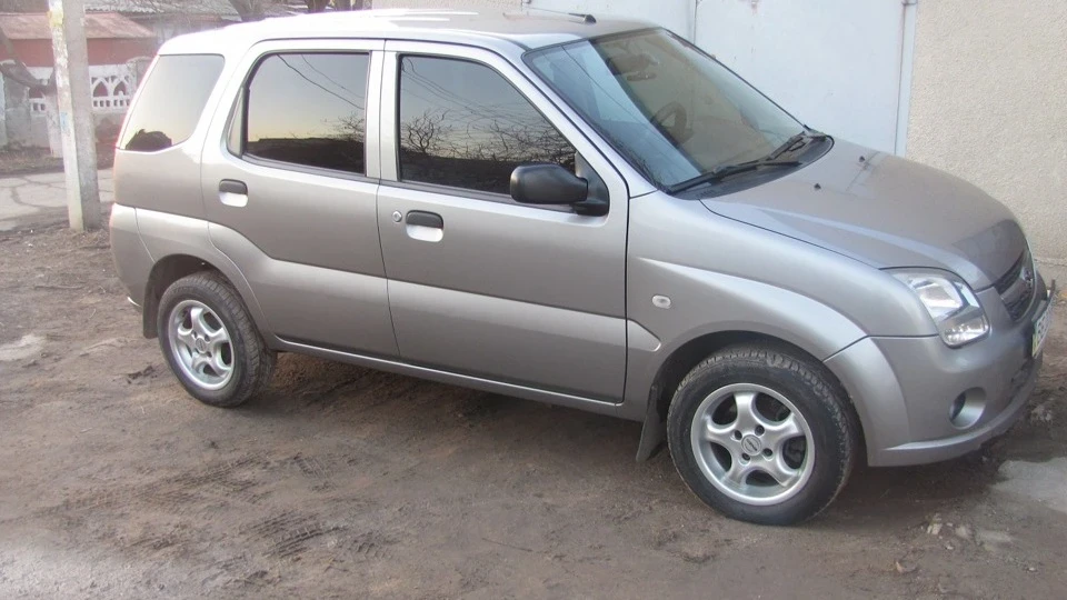Suzuki Ignis мініЖИП) 3