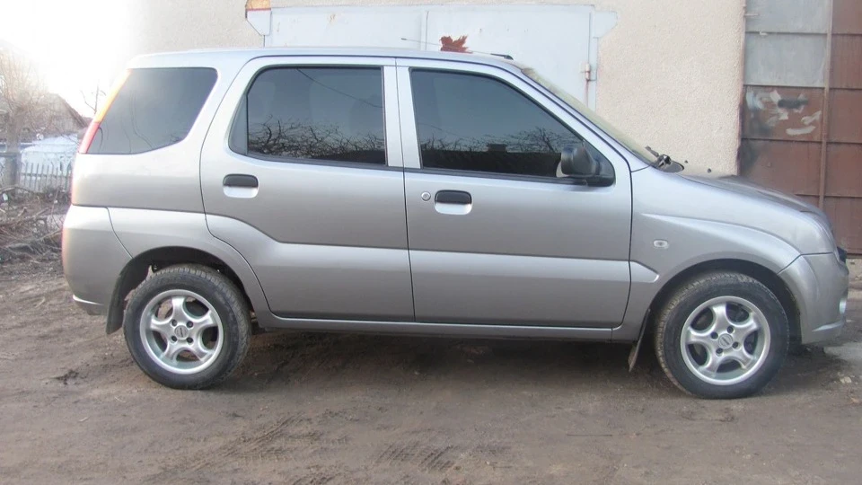 Suzuki Ignis мініЖИП) 4