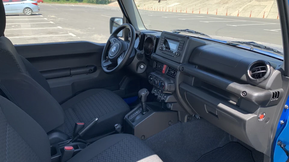 Suzuki Jimny 3