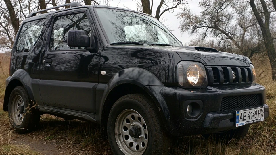 Suzuki Jimny 4
