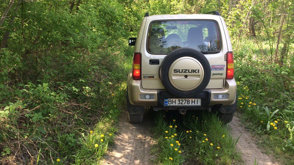 Suzuki Jimny 3