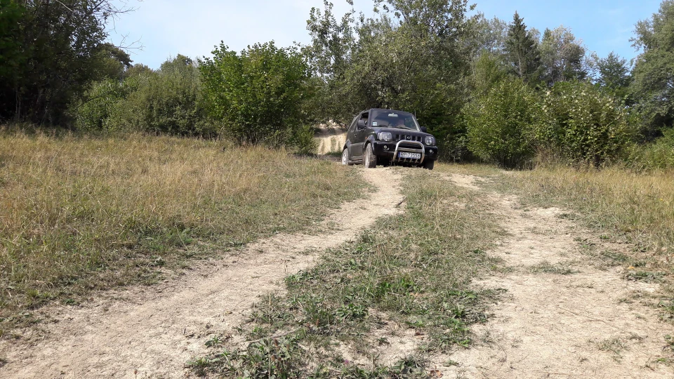 Suzuki Jimny ДЖИН 2