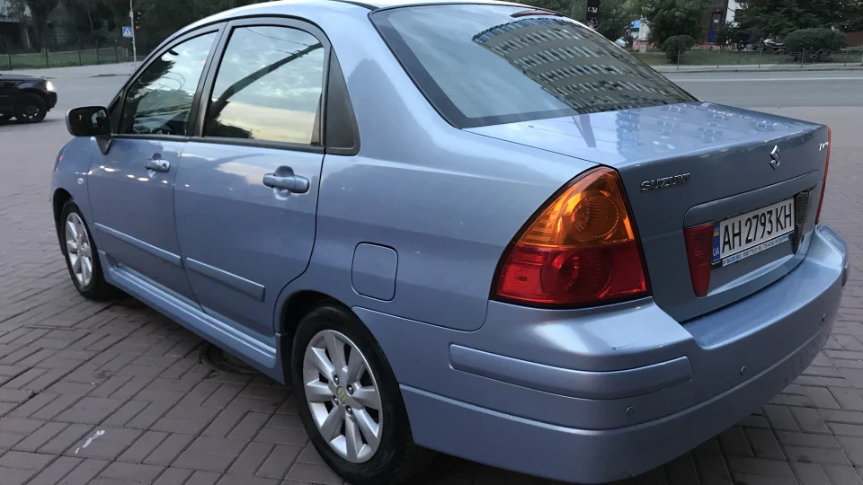 Suzuki Liana Тропічна 3