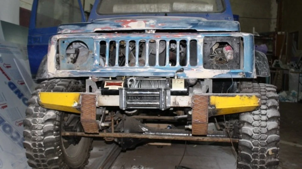 Suzuki Samurai