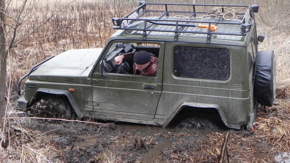 Suzuki Samurai ╬ 2
