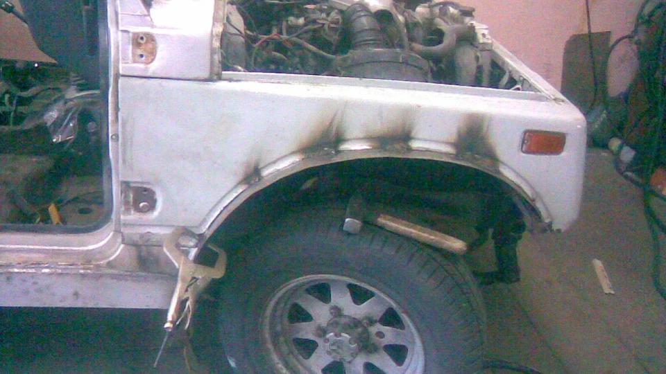 Suzuki Samurai Бронтозябра 3