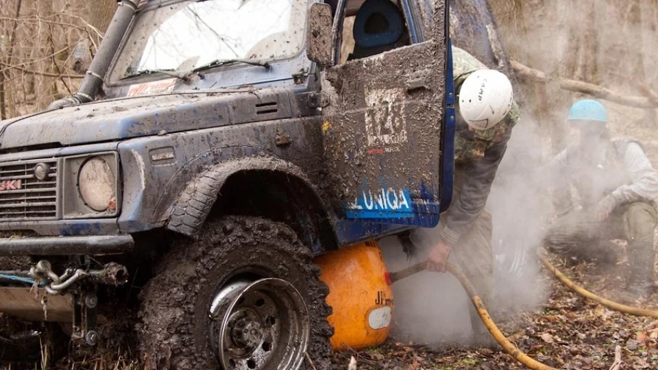 Suzuki Samurai дороги? ні, не чув! 2