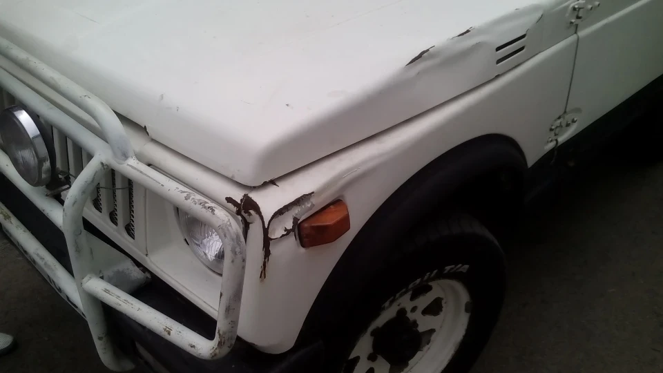 Suzuki Samurai Дрібний 3