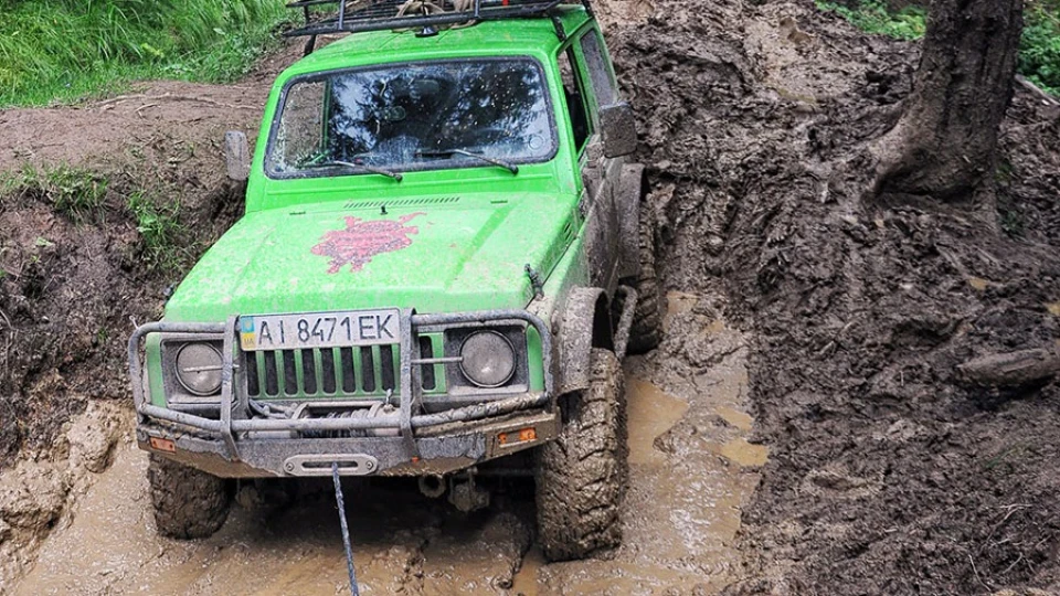 Suzuki Samurai Ніндзя 3