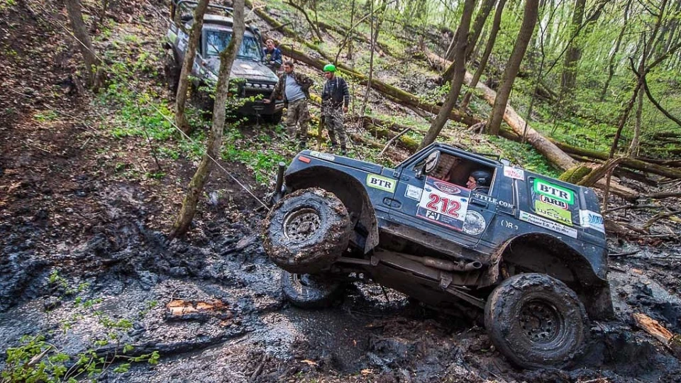 Suzuki Samurai STT-ТР2 3