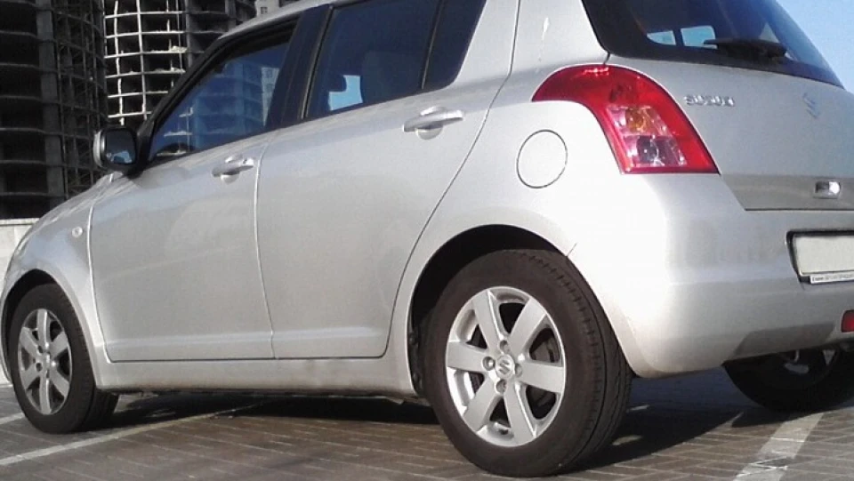 Suzuki Swift 2
