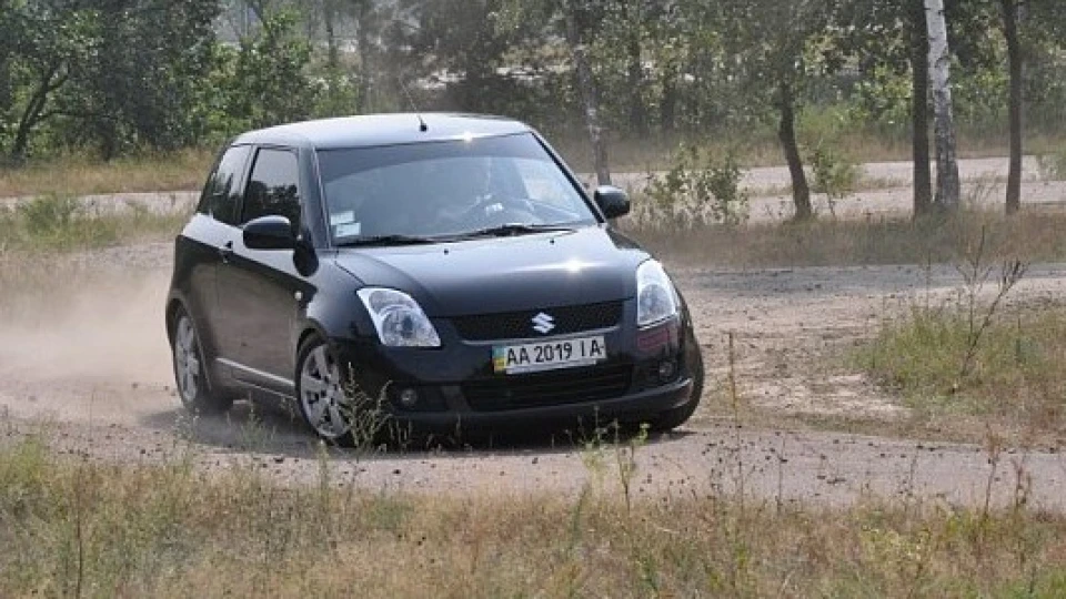 Suzuki Swift 4